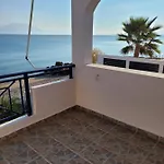 Korinthian Sea View Apartment *