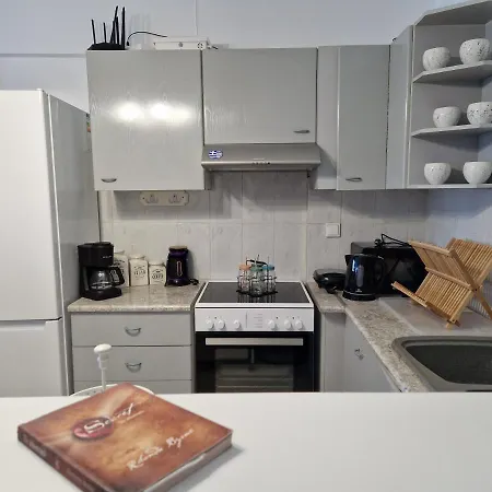 Korinthian Sea View *