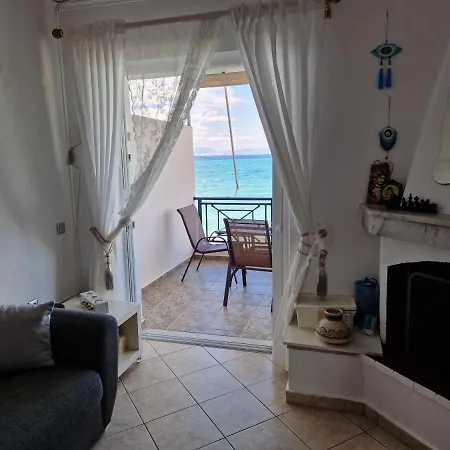 Korinthian Sea View Nerántza