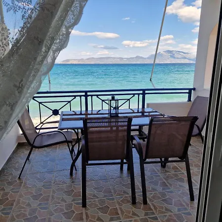 Korinthian Sea View Nerántza