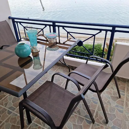 Korinthian Sea View Nerántza