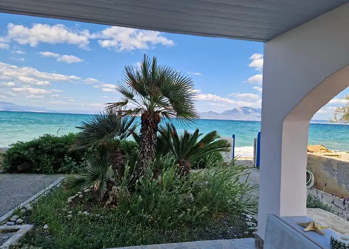 Korinthian Sea View * Nerántza