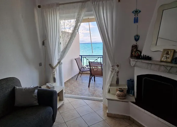 Korinthian Sea View Nerántza
