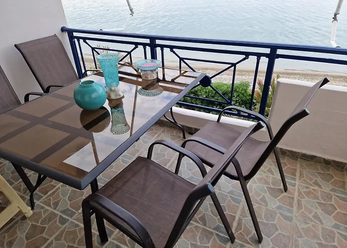 Korinthian Sea View Nerántza